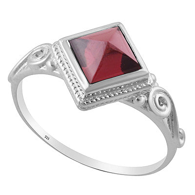 Beautiful Handcrafted Work Around Garnet Rhombus Shape 925 Sterling Solid Silver Ring - R3403230-52
