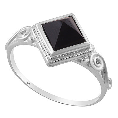 Beautiful Handcrafted Work Around Black Onyx Rhombus Shape 925 Sterling Solid Silver Ring - R3403230-66