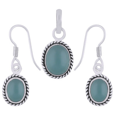 Alluring Twisted Wire Work Around Aqua Chalcedony Oval Shape 925 Sterling Solid Silver Pendant Set - R3600491-71