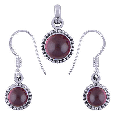 Beautiful Rawa Around Garnet Round Shape 925 Sterling Solid Silver Pendant Set - R3600501-4