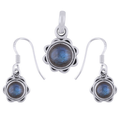 Stunning Flower Work Around Labradorite Round Shape 925 Sterling Solid Silver Pendants Sets - R3600504-12