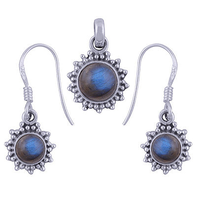 Gorgeous Rawa Work Around Labradorite Round Shape 925 Sterling Solid Silver Pendants Sets - R3600510-10