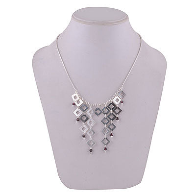 Beautifully Handcrafted Rhombus Chips with Beads Garnet Round Shape 925 Sterling Solid Silver Necklace - R6800009-24