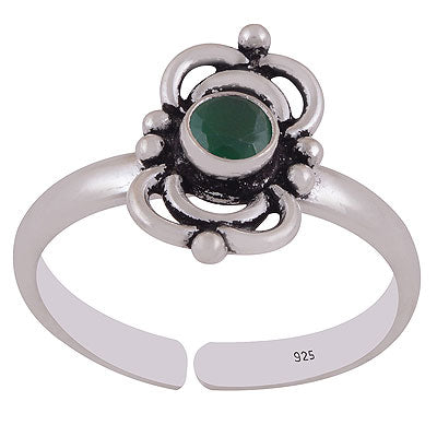 Alluring Oxidised Work Around Green Corundum Round Shape 925 Sterling Solid Silver Toe Rings - main product photo (R9400150-2)