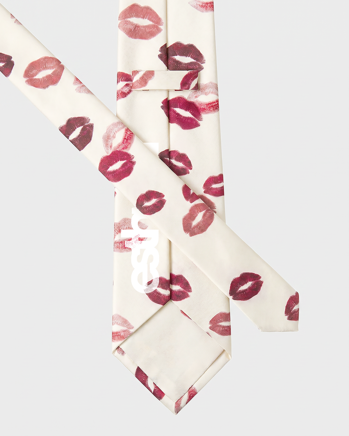 Kissed Tie | Milk White by esthreall