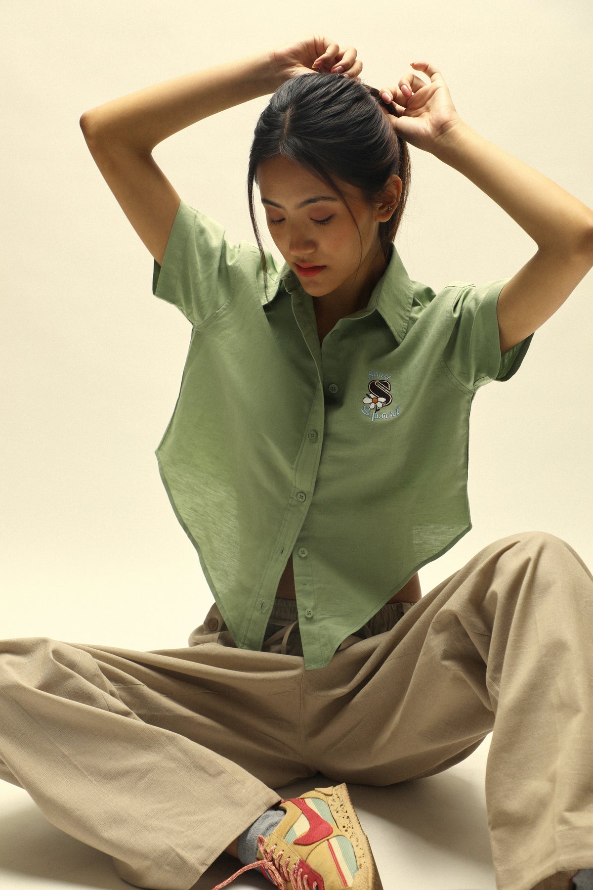 LINEN TRIGON CROP SHIRT by STRUCT