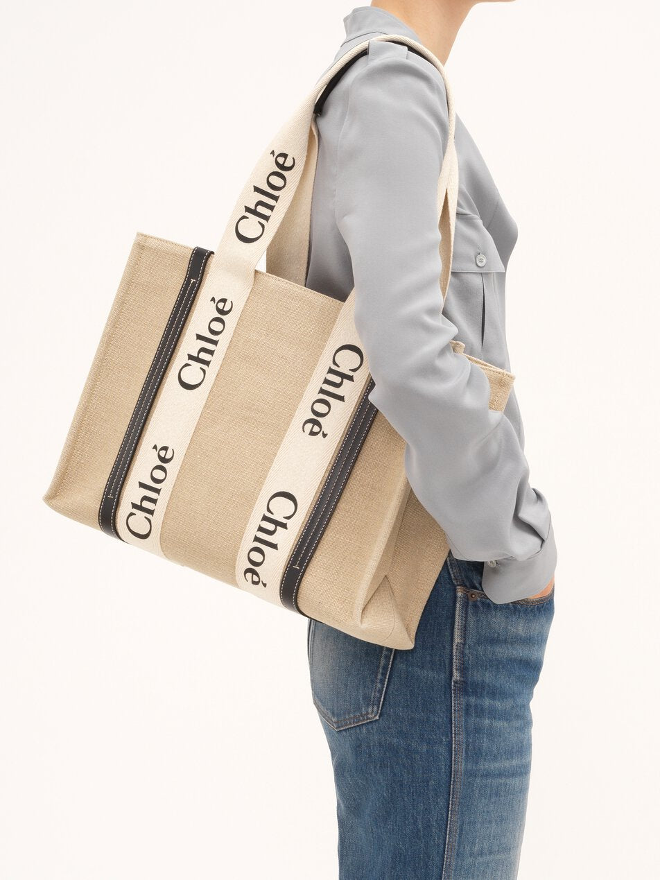 CHLOE Woody tote bag in linen White - Blue by CHLOE