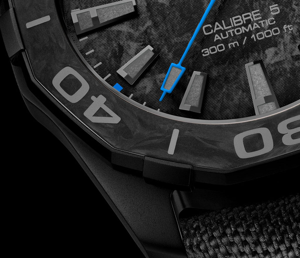 Tag Heuer Aquaracer Carbon Dial