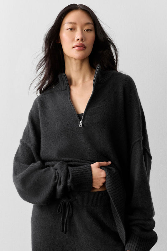 Wool Cashmere New Class 1/4 Zip Pullover - Black (U3056R)