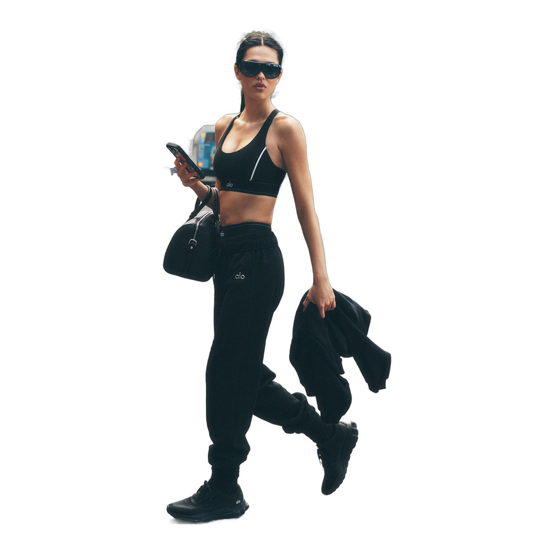 alo Accolade Sweatpant - Black by Alo Yoga