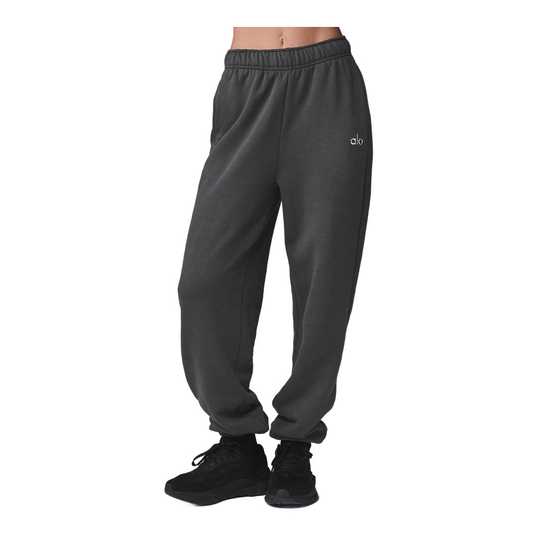 alo Accolade Sweatpant - Anthracite by Alo Yoga