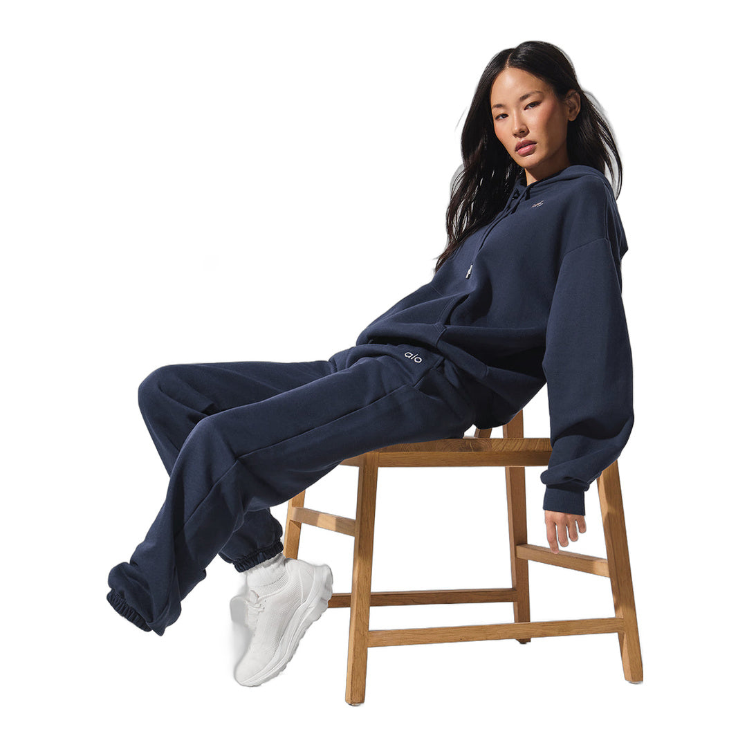 alo Accolade Sweatpant - Navy by Alo Yoga