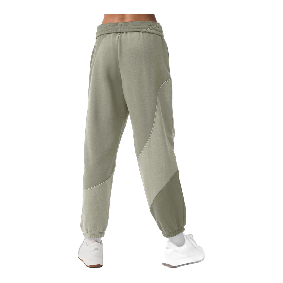 alo Make Waves Sweatpant - Limestone Tonal by Alo Yoga