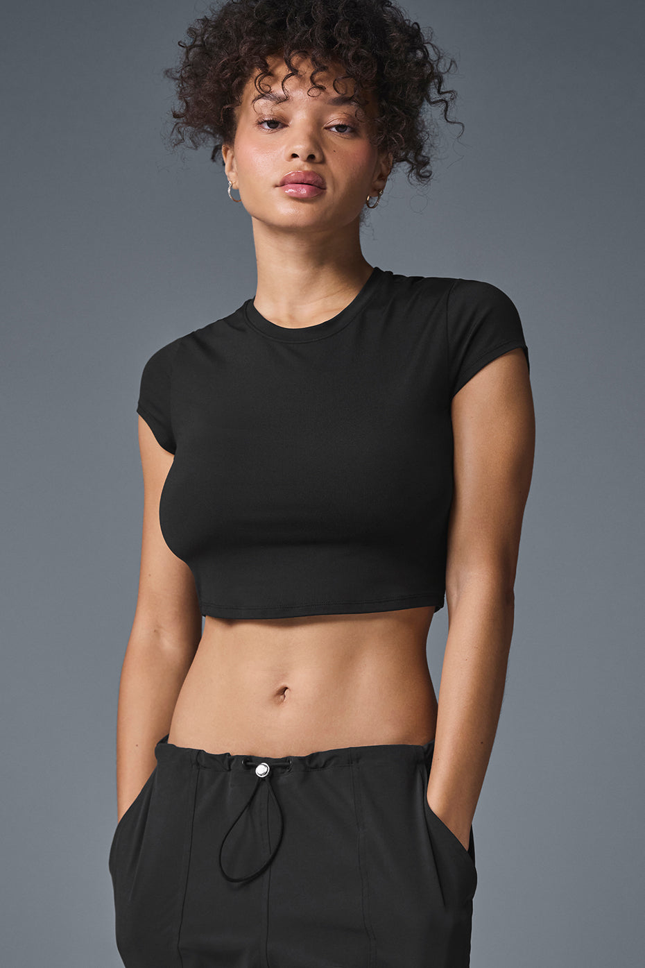 Alosoft Crop Finesse Short Sleeve - Black (W1406R)