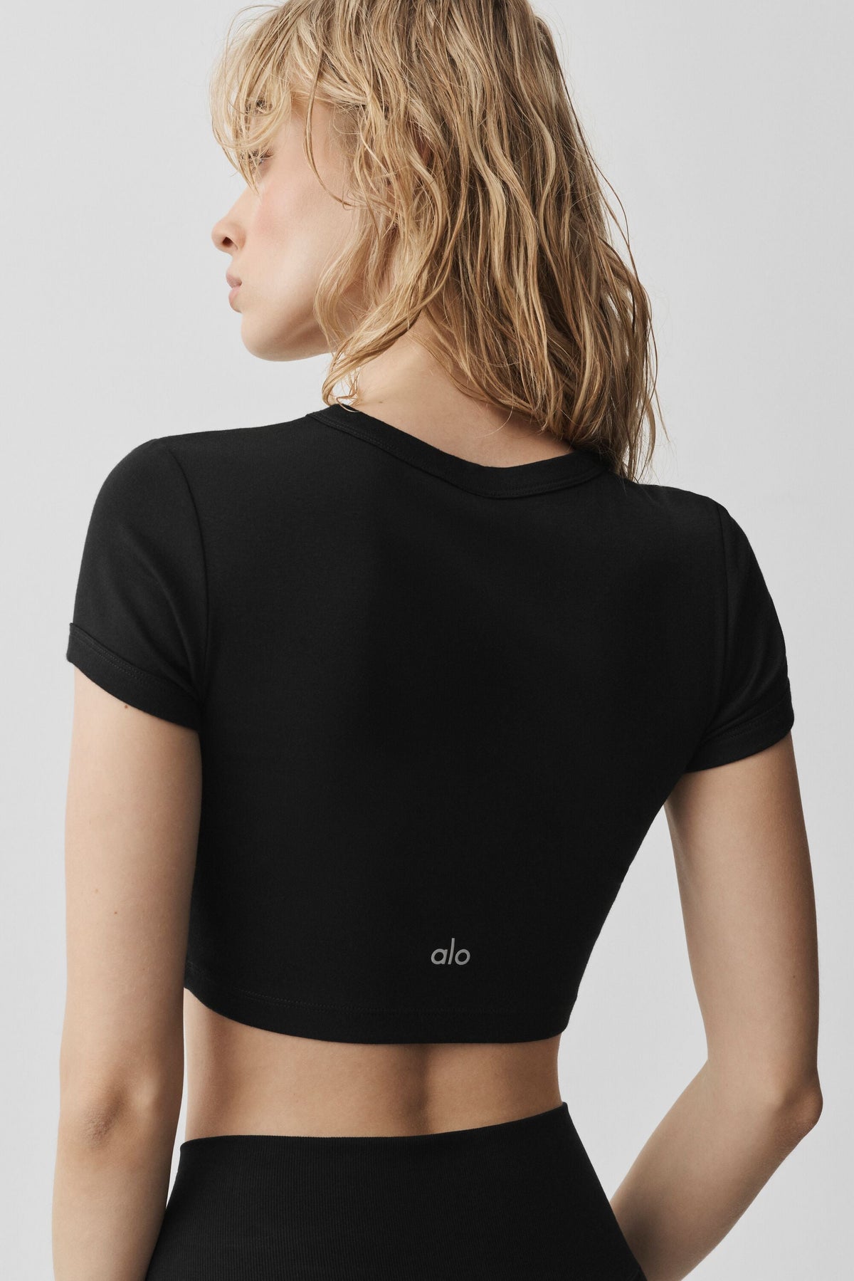 Alo Yoga Cropped Timeless Tee in Black, product image 3 of 5