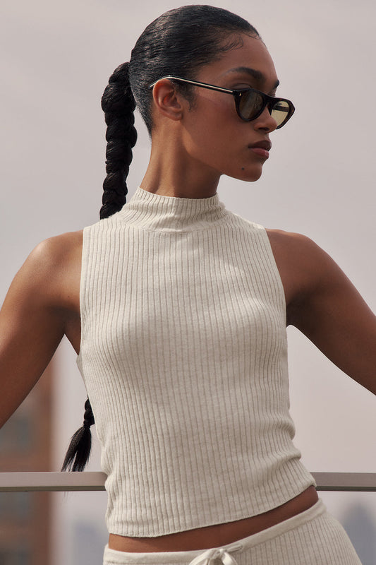 Sweater Knit Unwind Sleeveless Top - Oatmeal Heather (W2821R)