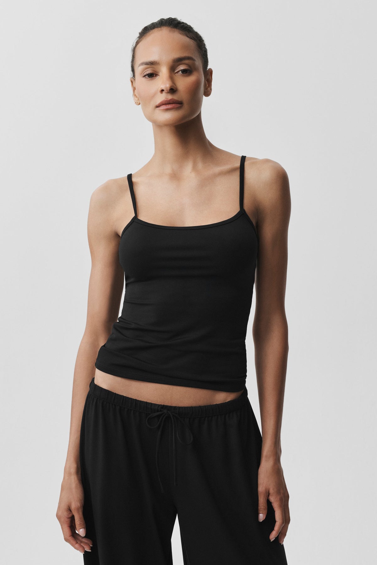 Alo Yoga Alosoft Finesse Cami Tank in Black