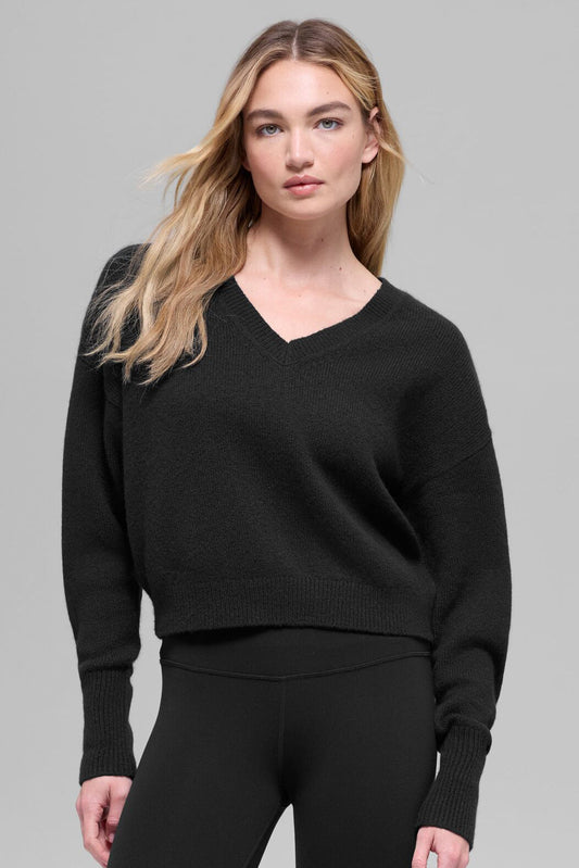 Wool Cashmere Cropped New Class V-Neck Sweater - Black (W31059R)