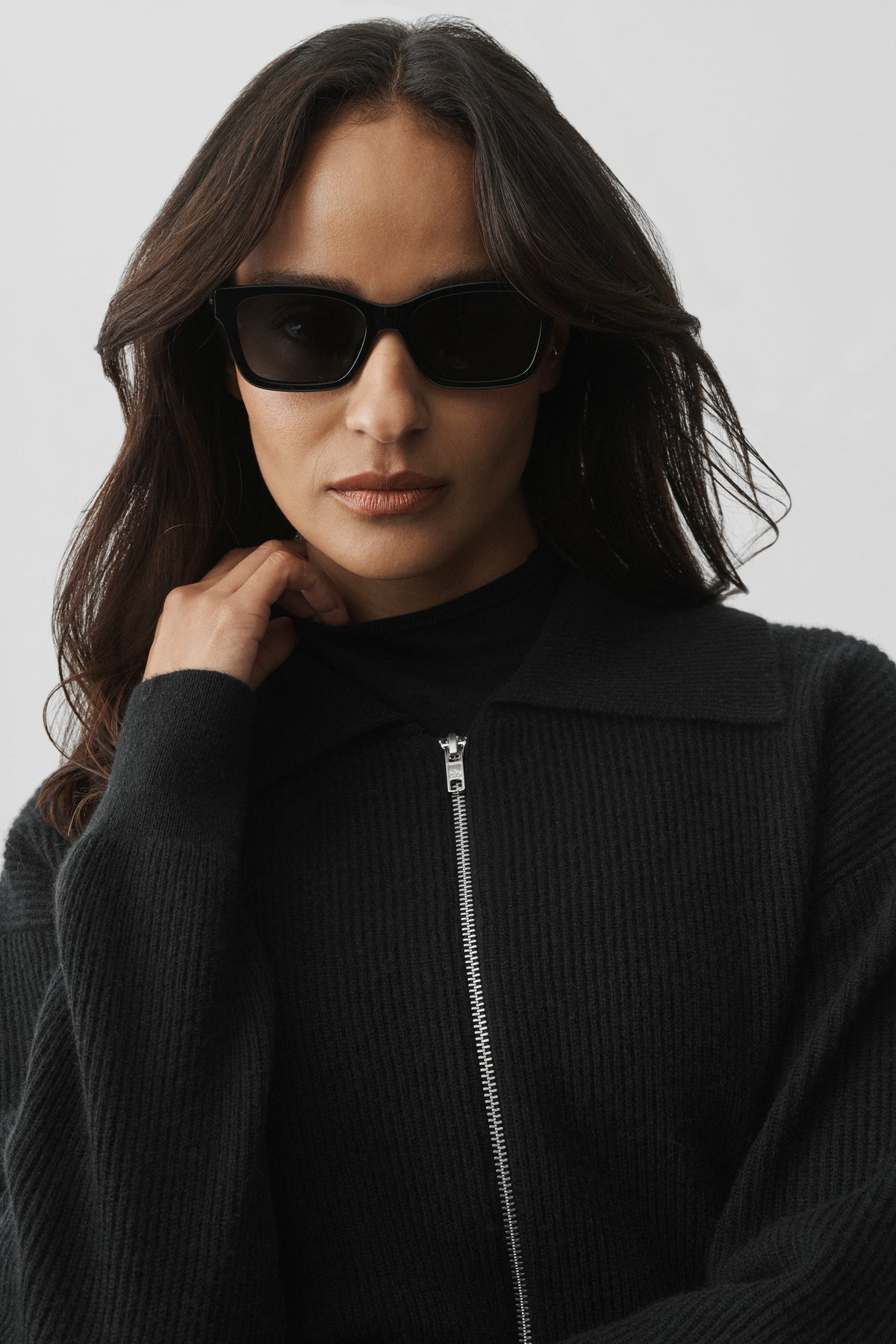 Alo Yoga Cashmere Wool Harmony Full Zip Jacket in Black, product image 5 of 6