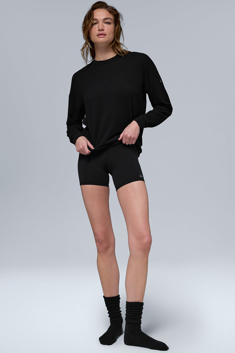 Soho Pullover - Black (W3295R)
