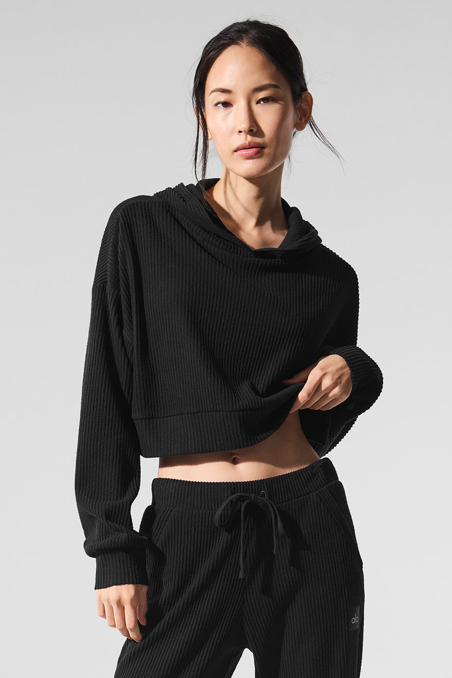Muse Hoodie - Black (W3438R)