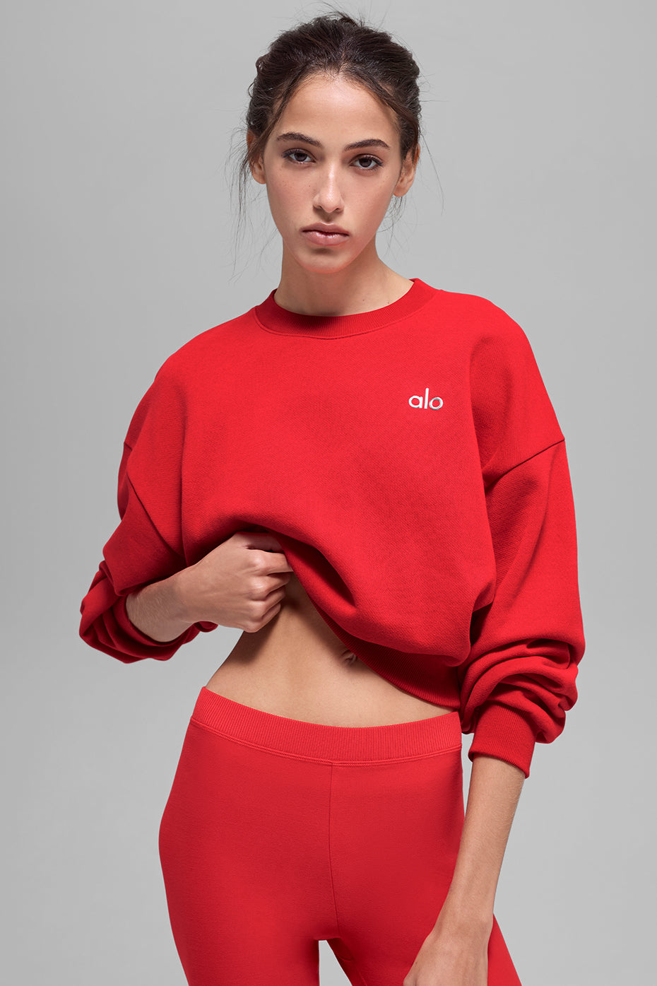 Cropped Accolade Crewneck - Bright Red (W3924RG)