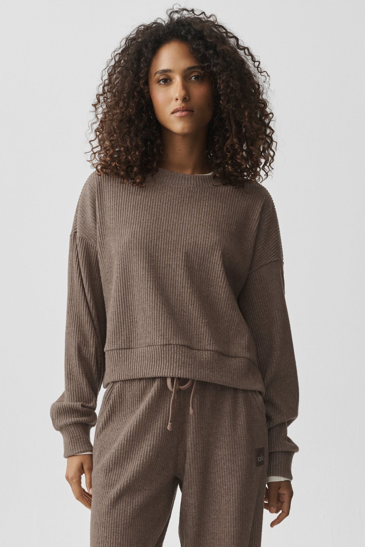 Alo Yoga Muse Crew Neck Pullover in Java Brown Heather, product image 3 of 6