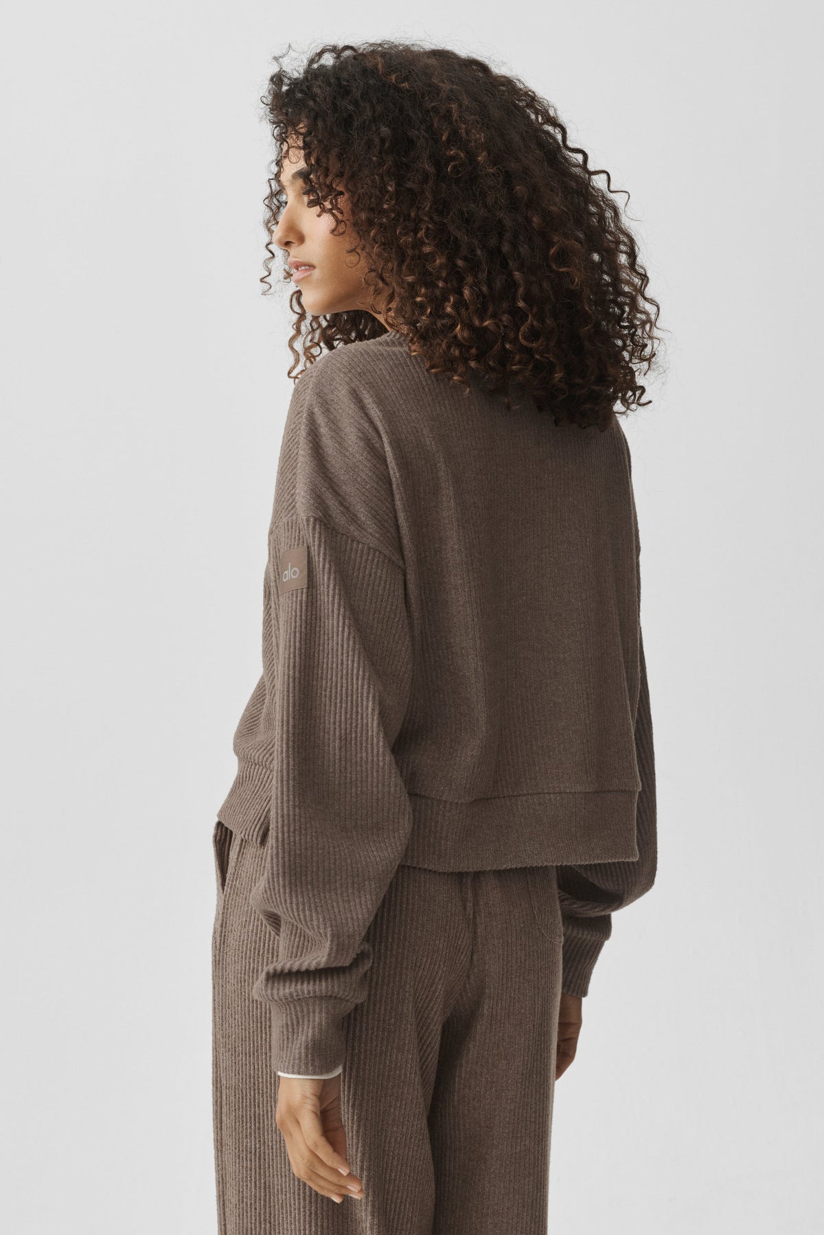 Alo Yoga Muse Crew Neck Pullover in Java Brown Heather, product image 2 of 6