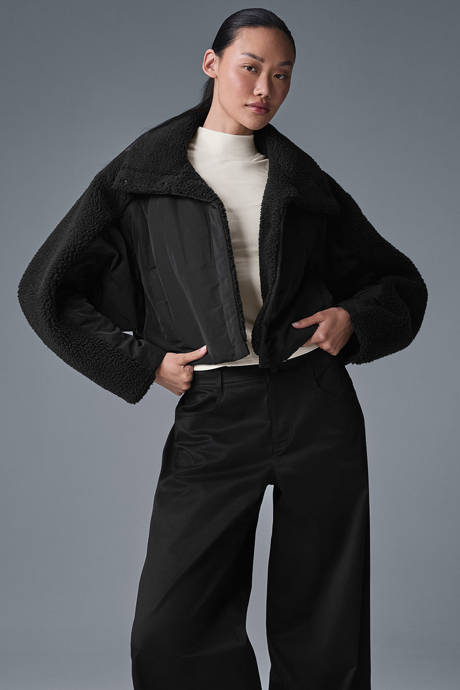 Sherpa Cozy Escape Puffer - Black/Black (W4610R)
