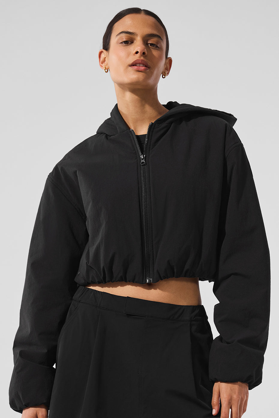 Cropped Mountain Peak Full-Zip Hoodie - Black (W4702R)