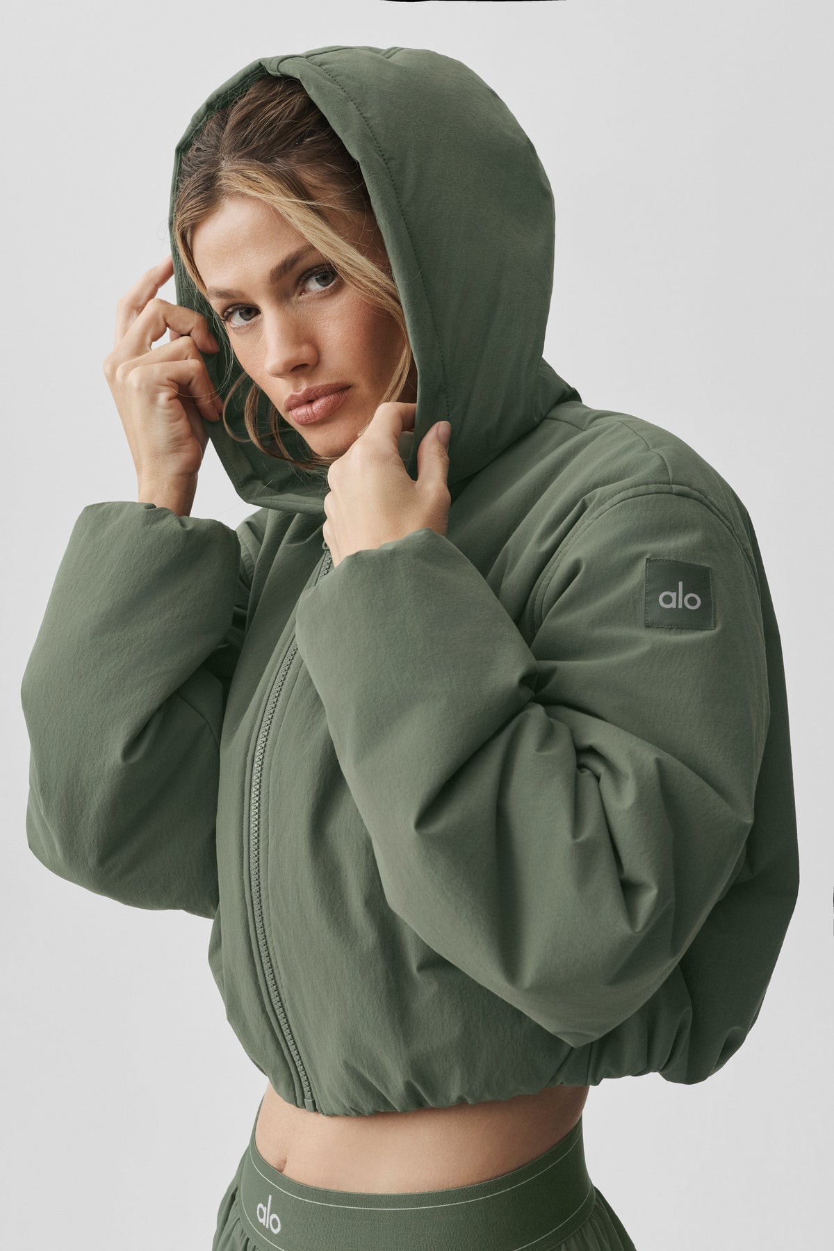 Alo Yoga Cropped Mountain Peak Full-Zip Hoodie in Bamboo Green, product image 4 of 5