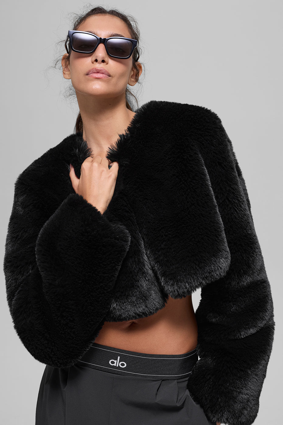 Faux Fur Chic Cropped Jacket - Black (W4812R)