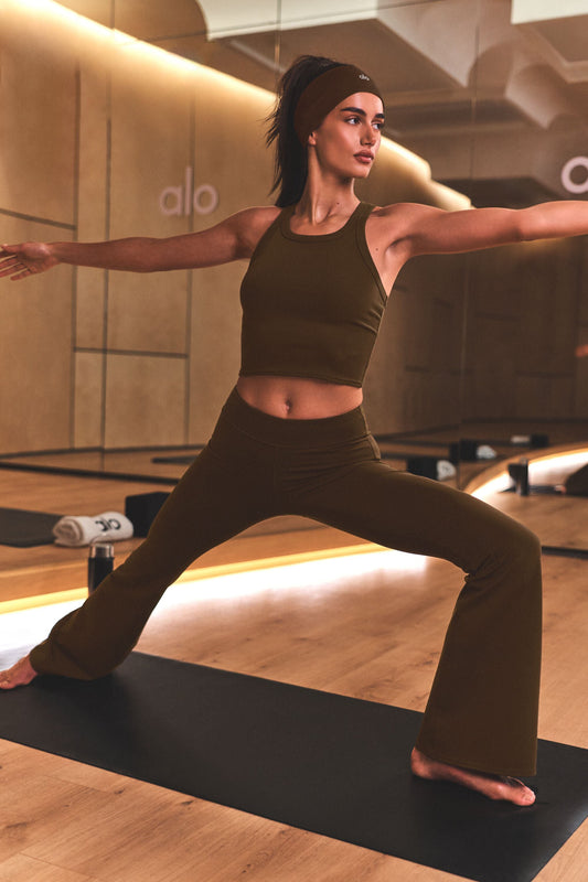 Airbrush Low-Rise Bootcut Legging - Espresso (W51150R)