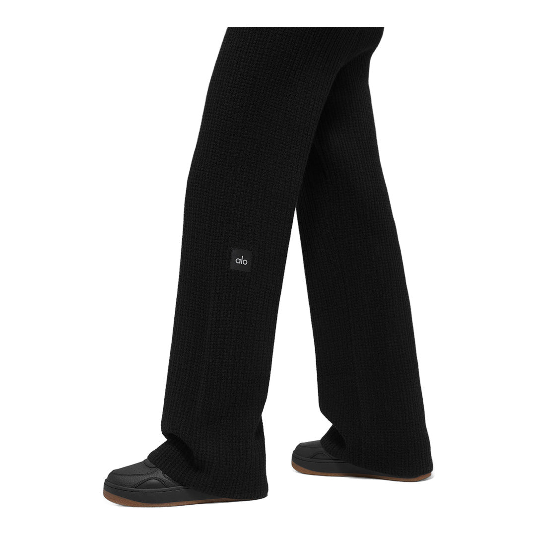 alo Cashmere High-Waist Plush Waffle Pant - Black by Alo Yoga