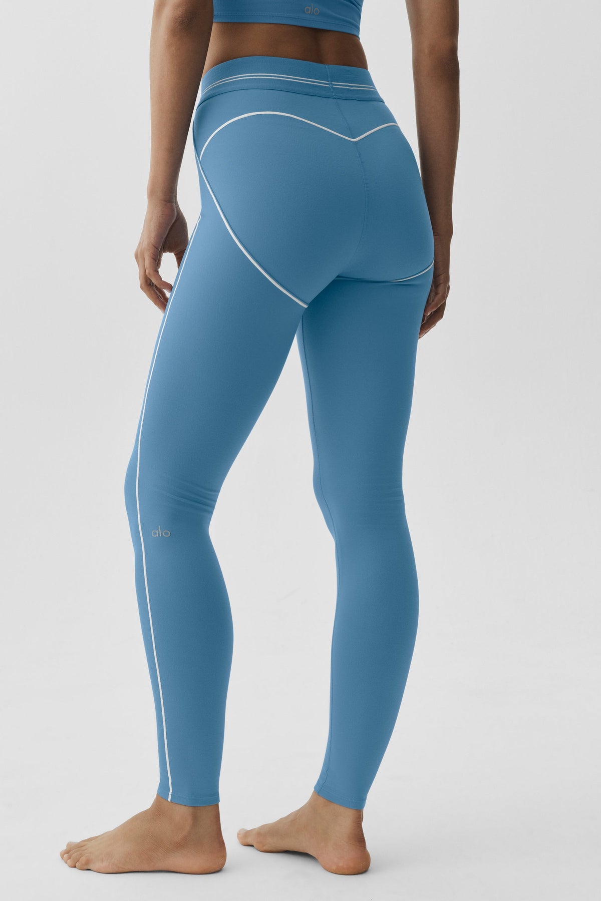 Alo Yoga Airbrush High-Waist Heart Throb Legging in California Blue/White, product image 2 of 4