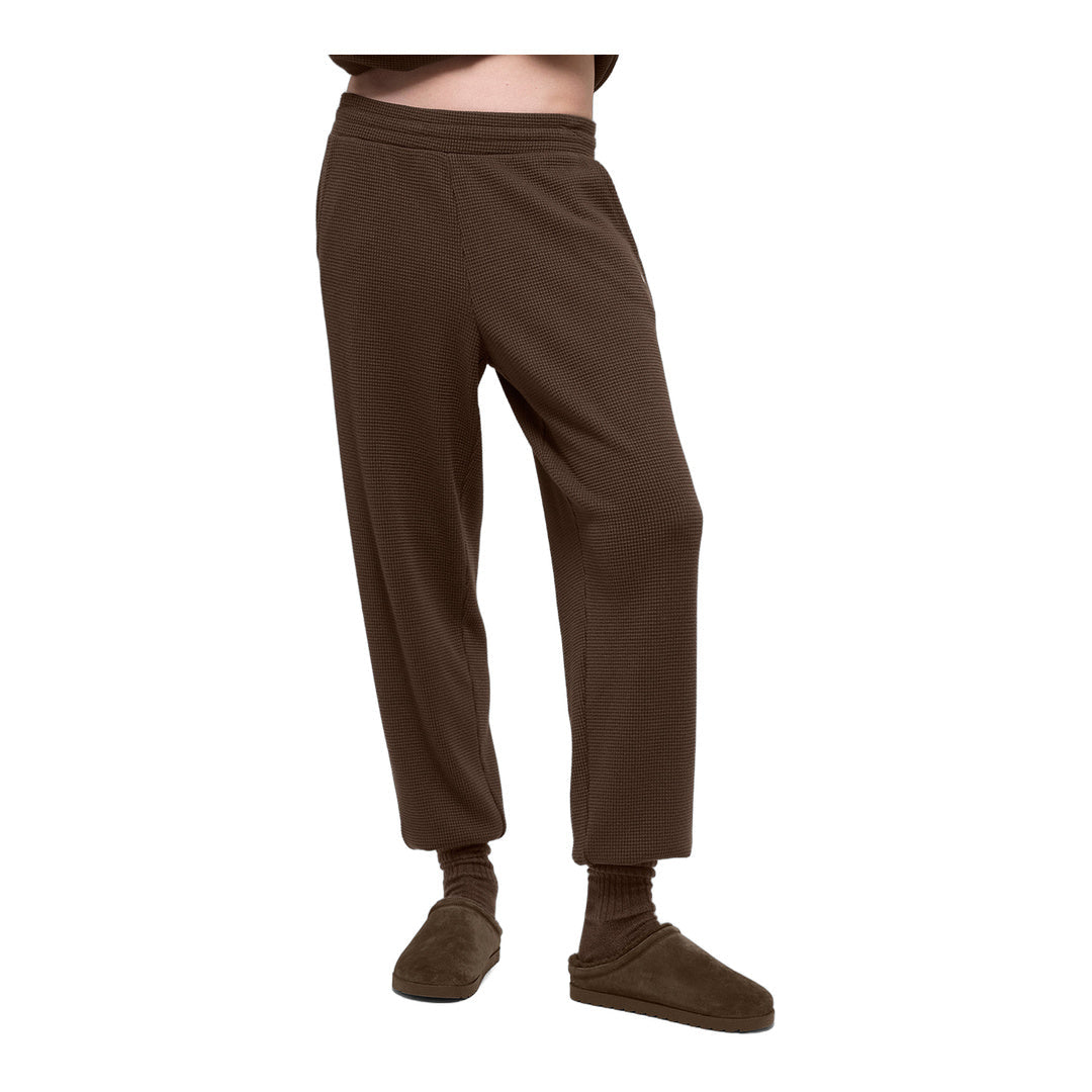 alo Waffle Weekend Escape Jogger - Espresso by Alo Yoga