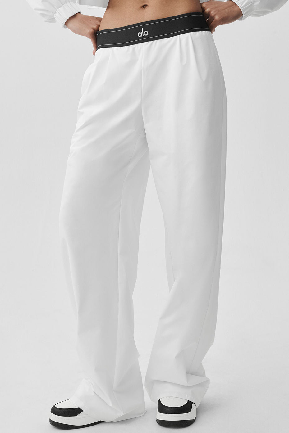 Suit Up Trouser (Long) - White/Black (W54187R)
