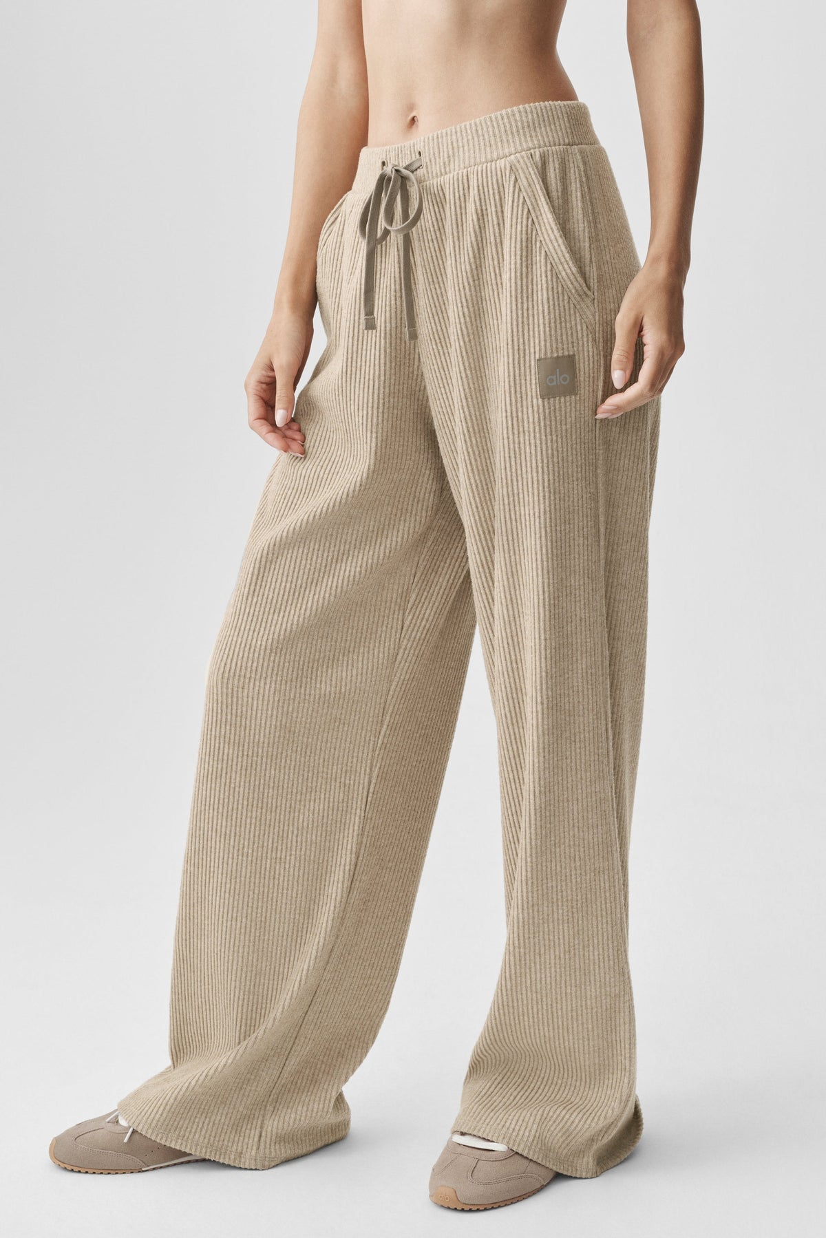 Alo Yoga Muse Wide Leg Pant in Gravel Heather, product image 4 of 5