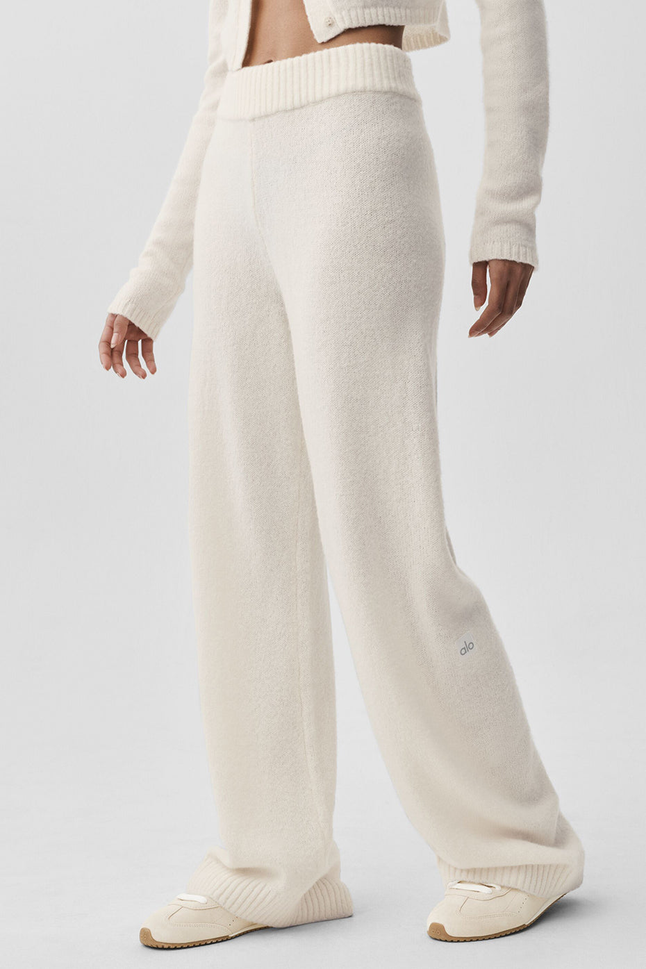 Wool Cashmere High-Waist New Class Wide Leg Pant - Ivory (W54278R)