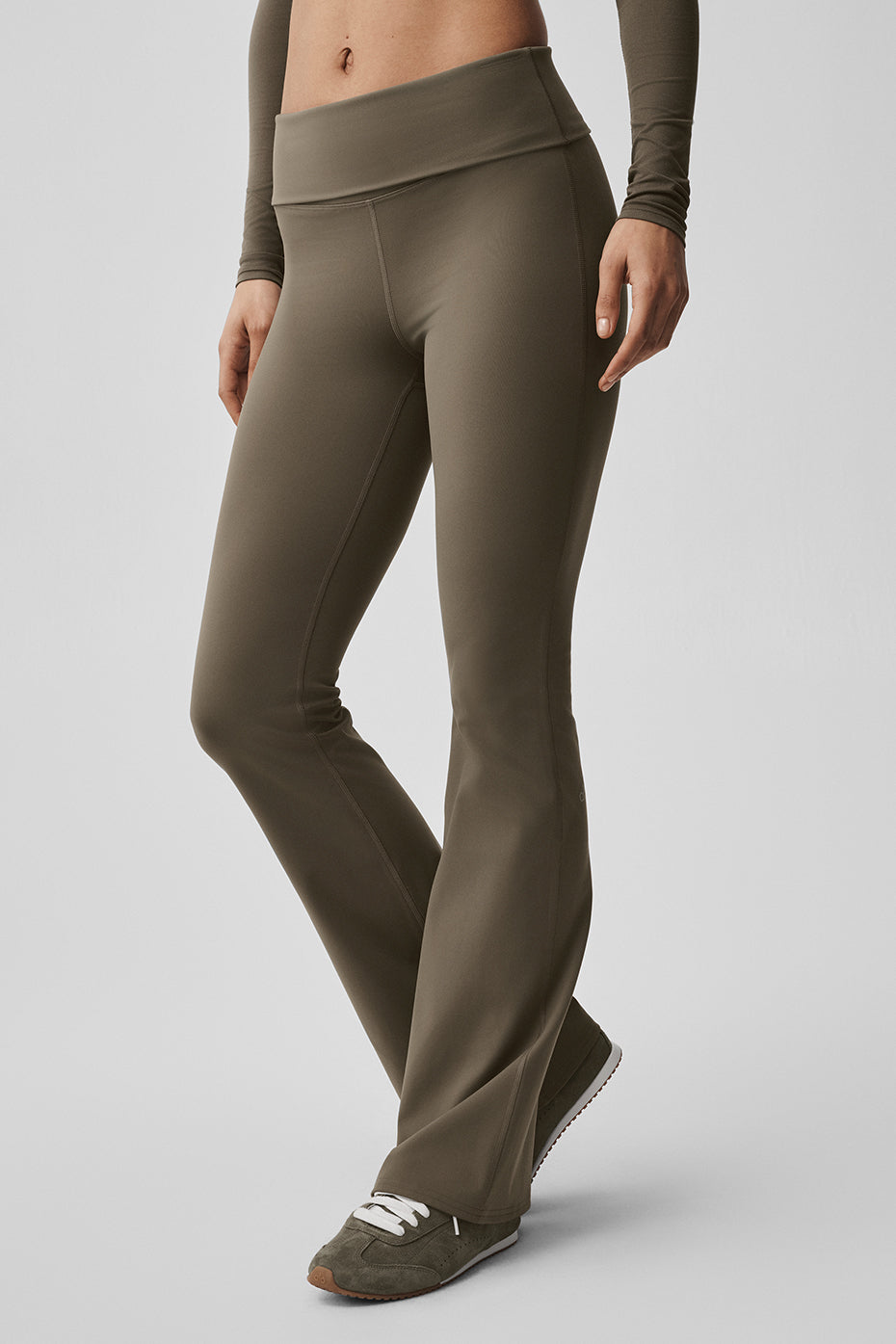 ALO Softsculpt Foldover Flare Legging - Olive Tree (W54304R)