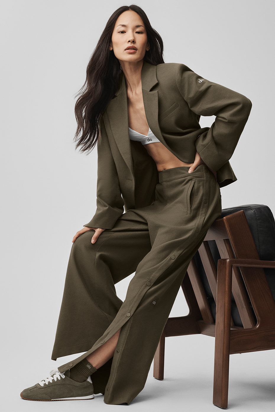 Mid-Rise Cosmopolitan Snap Pant - Olive Tree (W54332R)