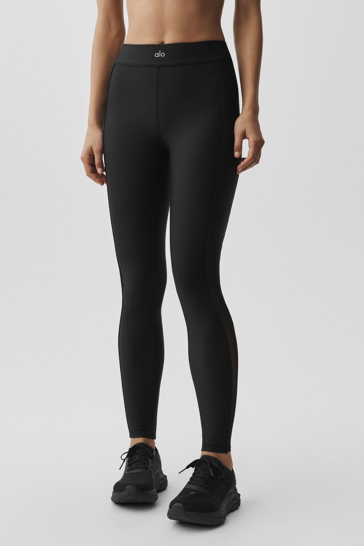 Alo Yoga Airlift High-Waist Skyglow Legging in Black, product image 4 of 6
