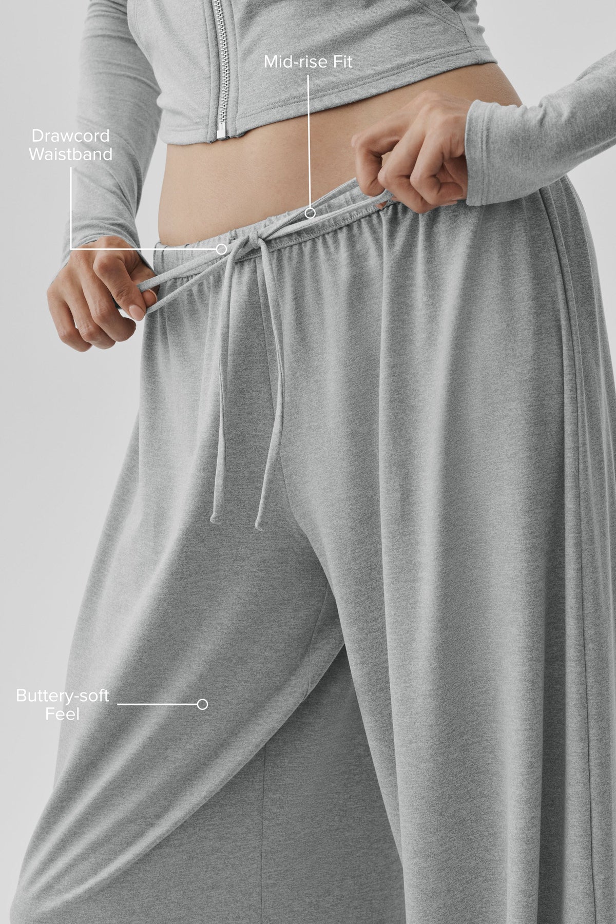 Alo Yoga Alosoft Mid-Rise Finesse Wide Leg Sweatpant in Vintage Athletic Heather, product image 2 of 6