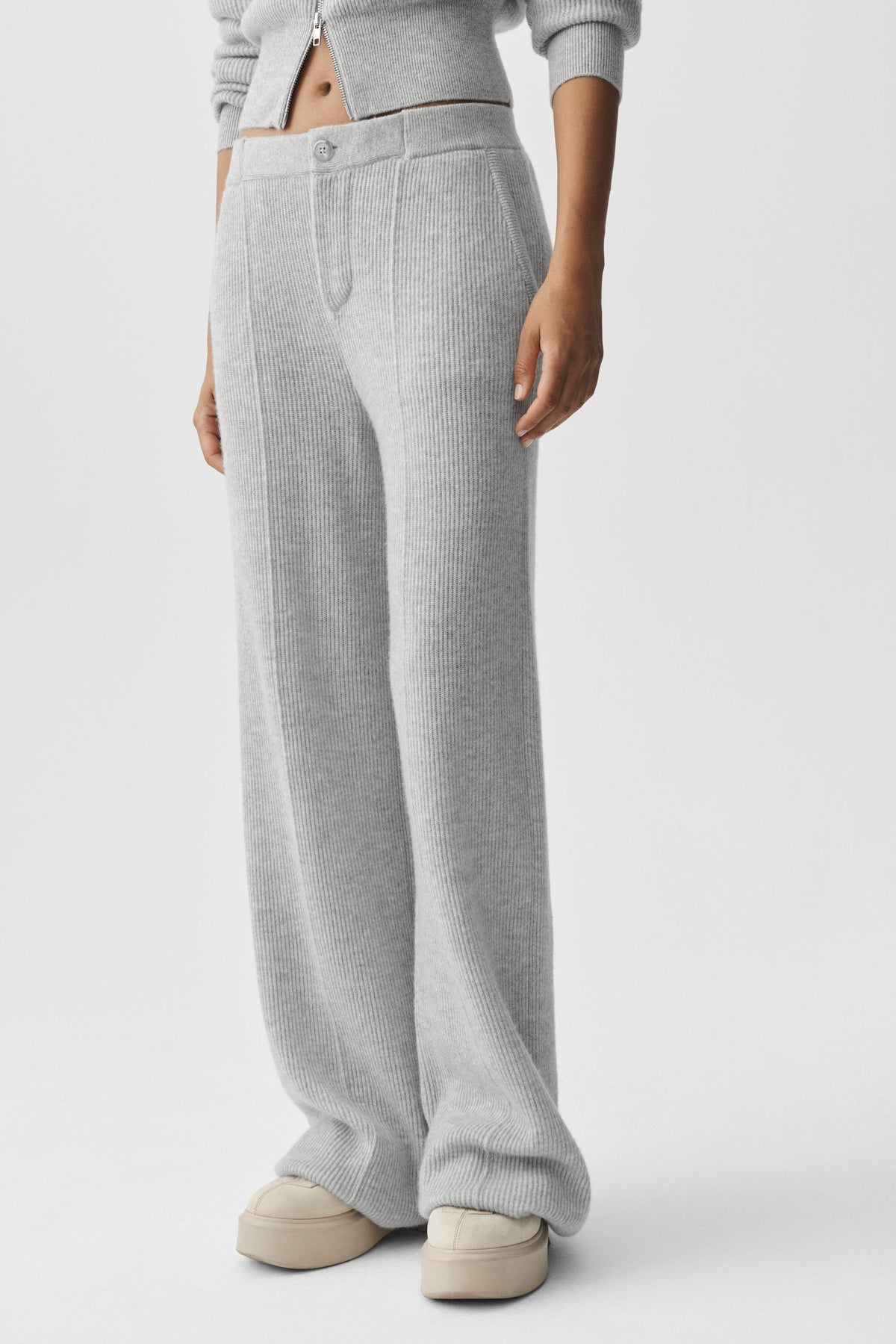 Alo Yoga Cashmere Wool Low-Rise Harmony Trouser (Regular) in Athletic Heather Grey, product image 3 of 5