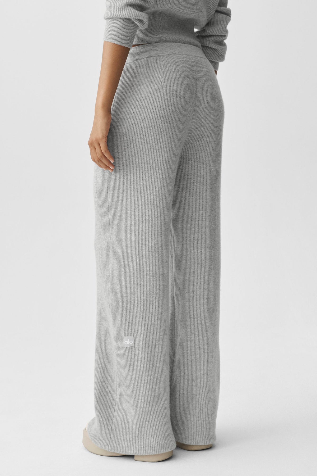 Alo Yoga Cashmere Wool Low-Rise Harmony Trouser (Regular) in Athletic Heather Grey, product image 4 of 5