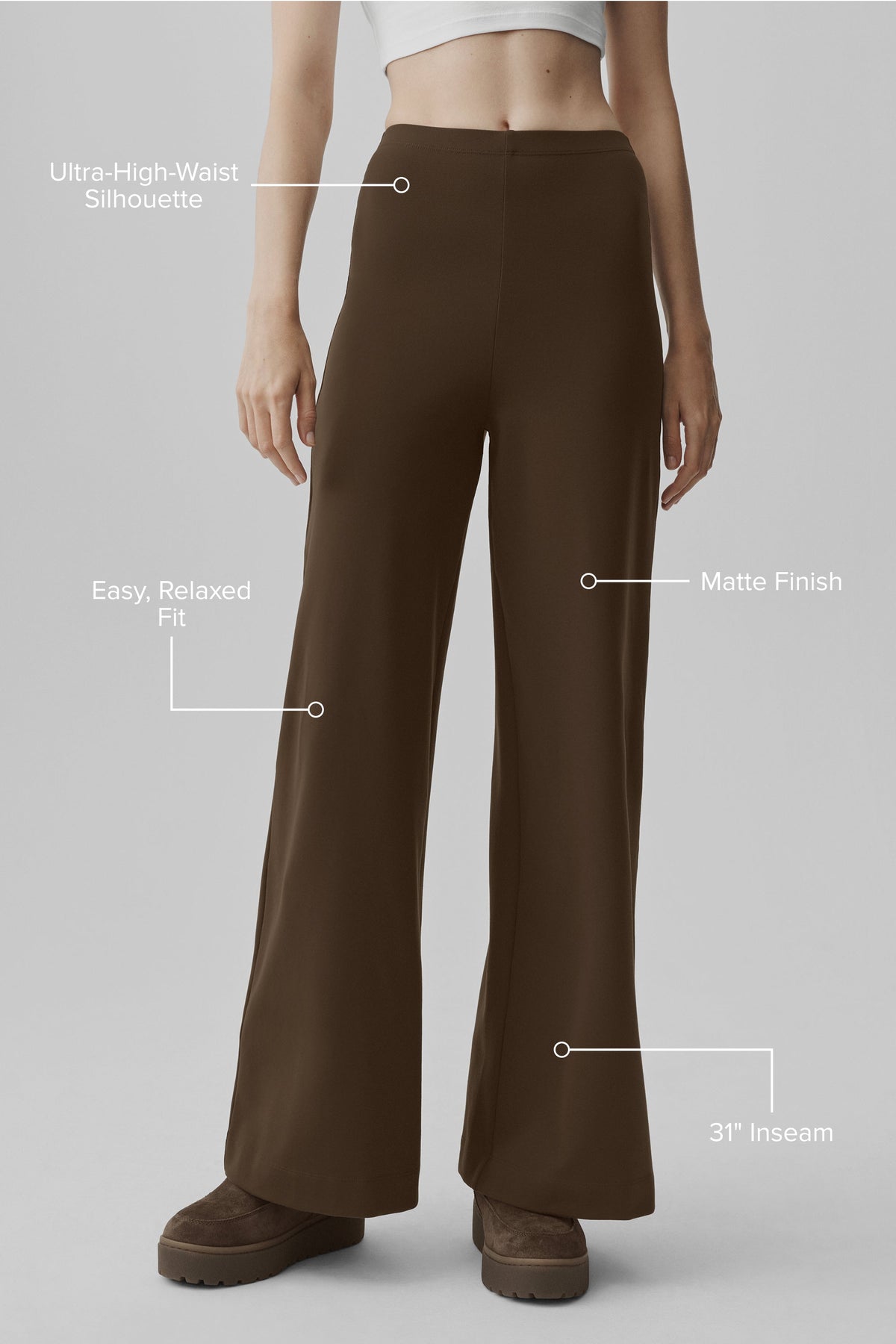 Alo Yoga Airbrush High-Waist Wide Leg Pant (Regular) in Espresso, product image 2 of 4