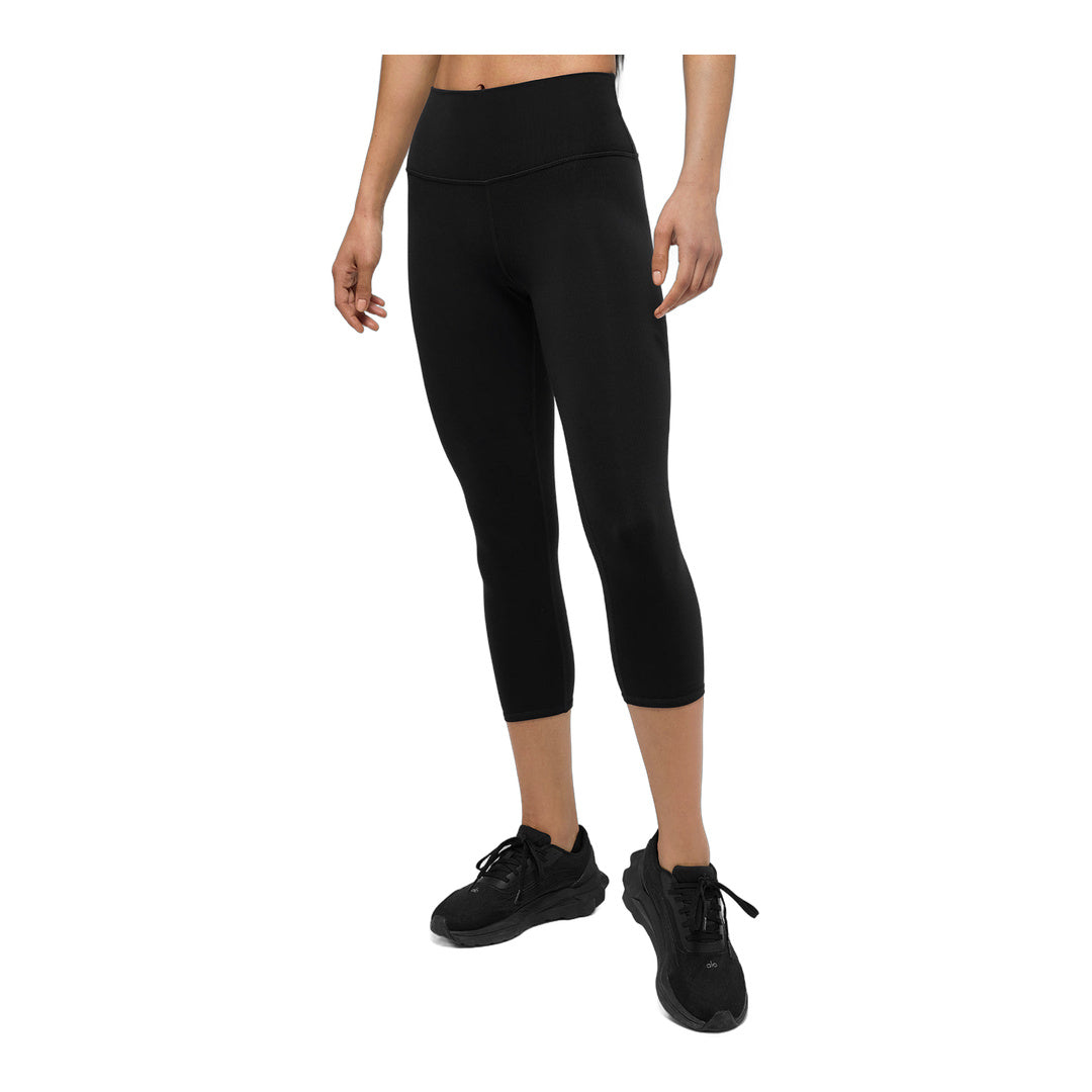 alo High-Waist Airbrush Capri - Black by Alo Yoga
