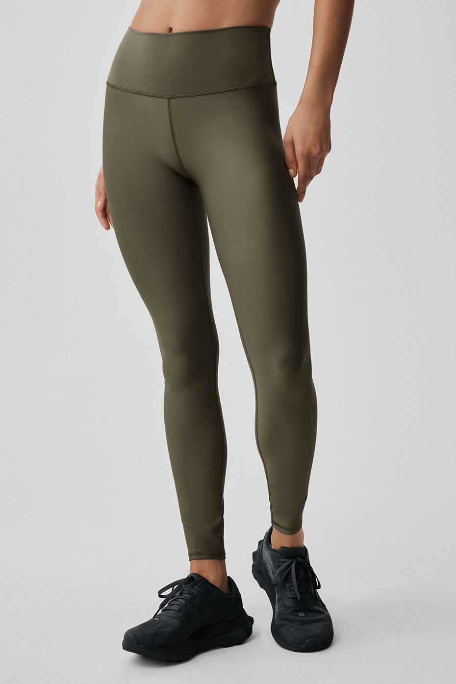 High-Waist Airlift Legging - Olive Tree (W5561R)
