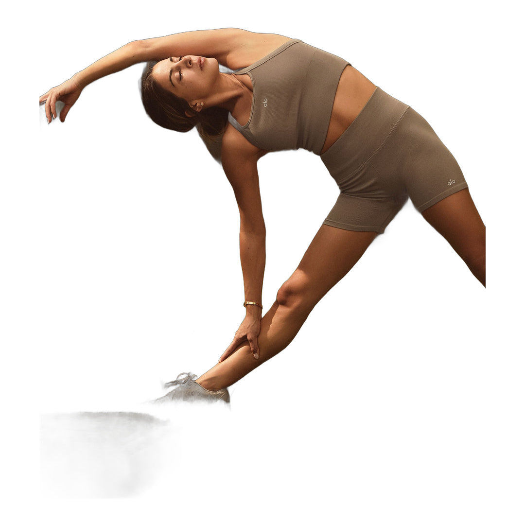 alo 5" Seamless Ribbed Favorite Short - Light Cocoa by Alo Yoga