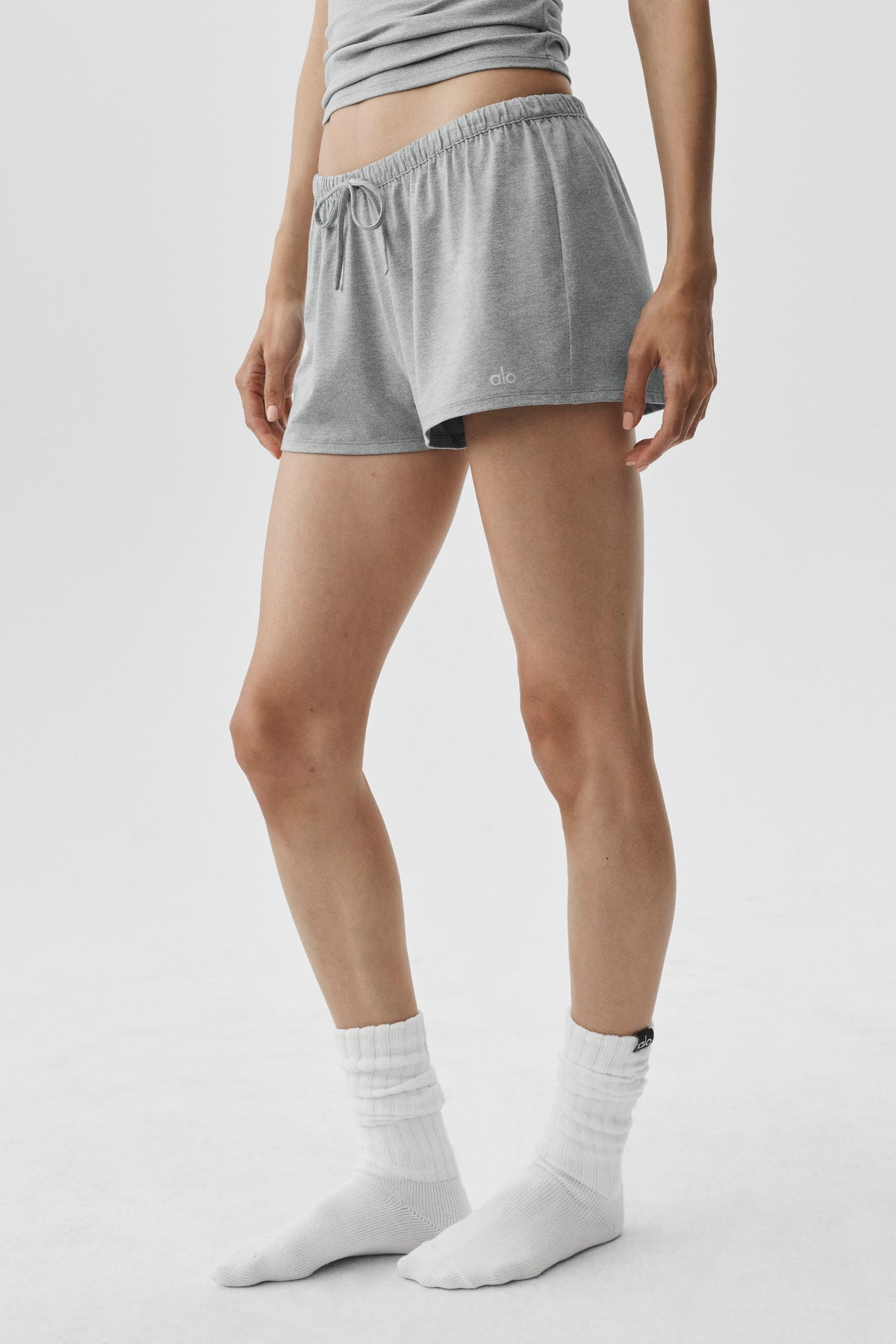 Alo Yoga Alosoft Low-Rise Finesse Short in Vintage Athletic Heather